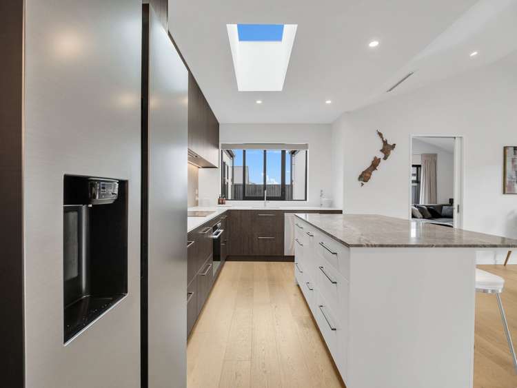 19 Guinevere Drive Lincoln_12