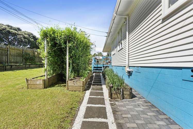 20a Whitford Avenue Mount Wellington_7