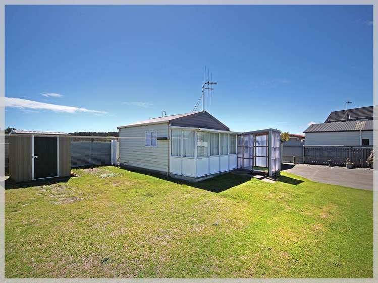 8 Hart Street Foxton Beach_15