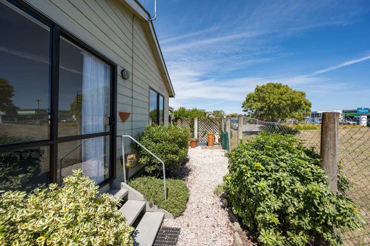 3 Ashcroft Place Richmond_13