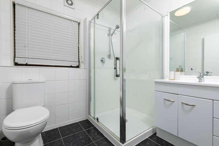 26 Fitzwilliam Drive Torbay_49