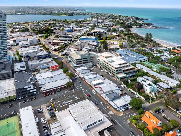 458 Lake Road Takapuna_14