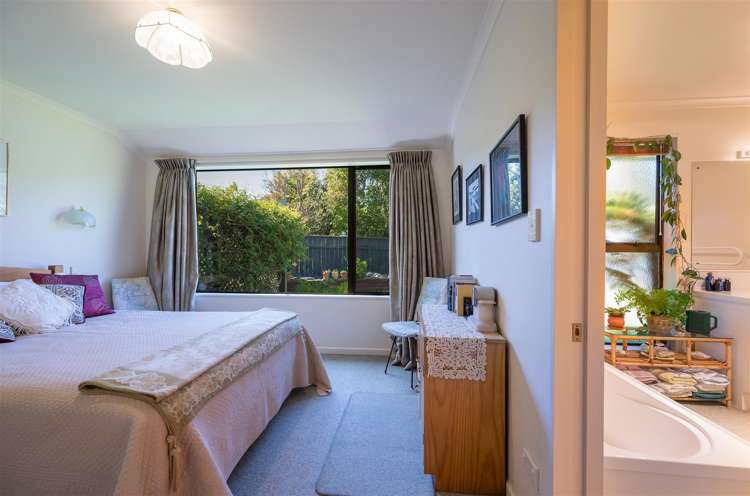 23 Trolove Place Stoke_11