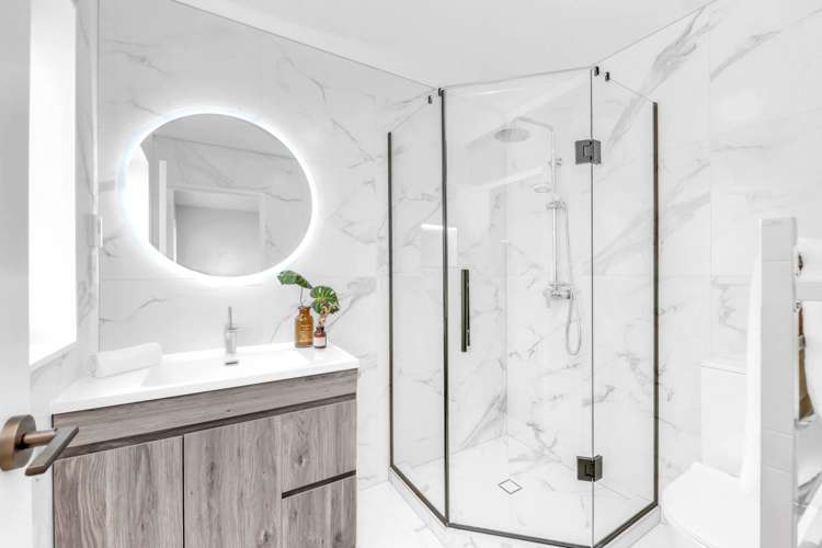 43 Dungloe Avenue Flat Bush_5