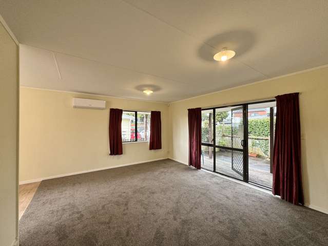 19 Edgewater Drive Pakuranga_4