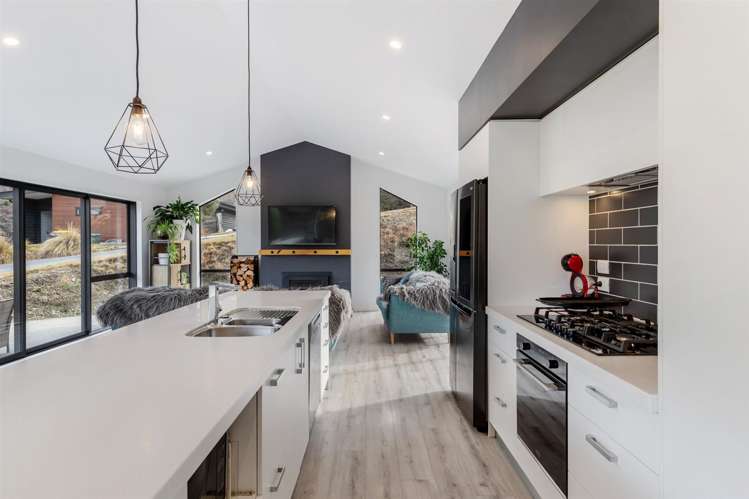 5 Haines Way Arthurs Point_23