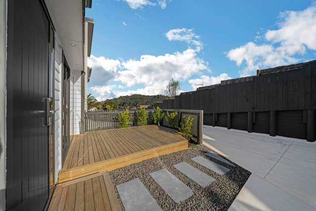 Brand New, Stylish & Effortless Bayview Living