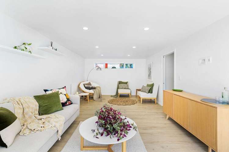 6 Alston Avenue Kelston_9