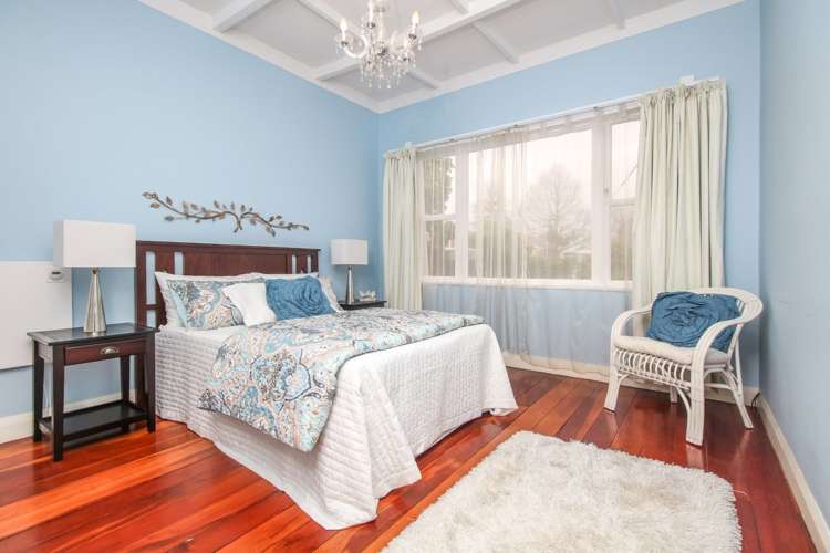 8 Parkhill Road Morningside_12