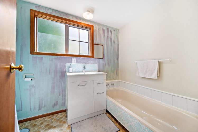 16b Greenstone Place Fernhill/Sunshine Bay_8