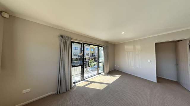 1/8 Wellington Road 10586_3