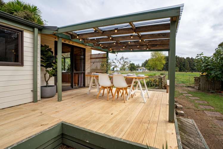 2/134 Barrett Road Temple View_5