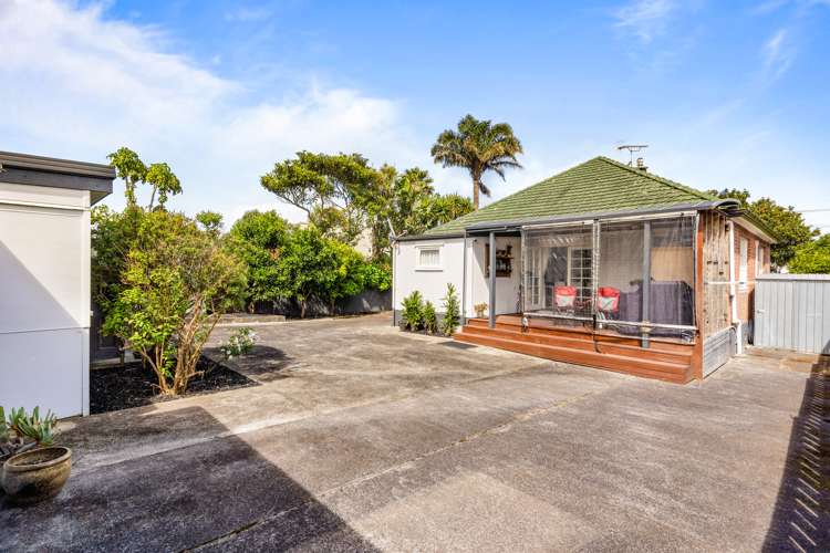 51 Renfrew Avenue Sandringham_19