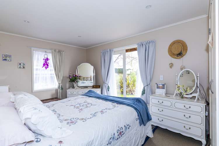 1070 Grahams Road Ashton_6