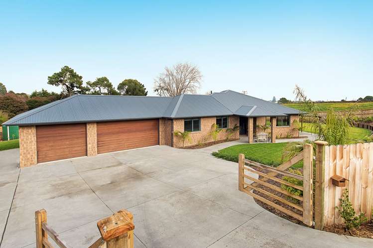 15 James Bright Lane Waiuku_1