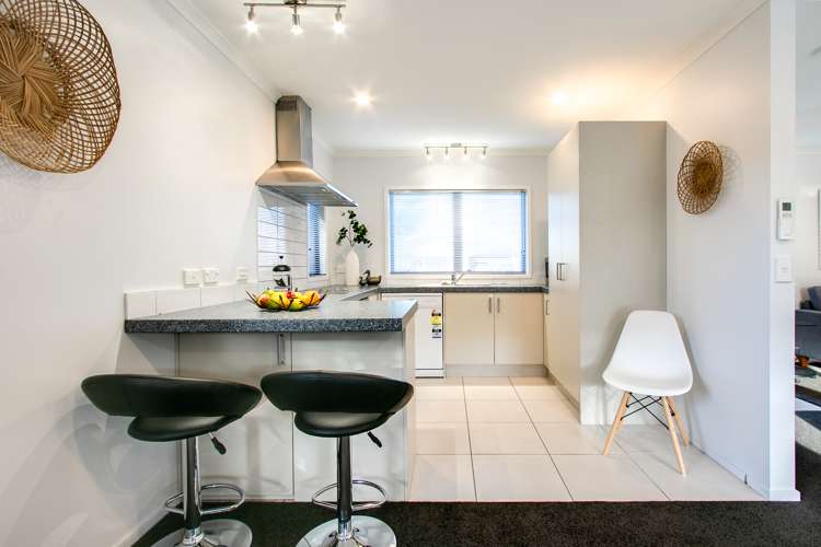 8 Mcnaughton Place Onekawa_5