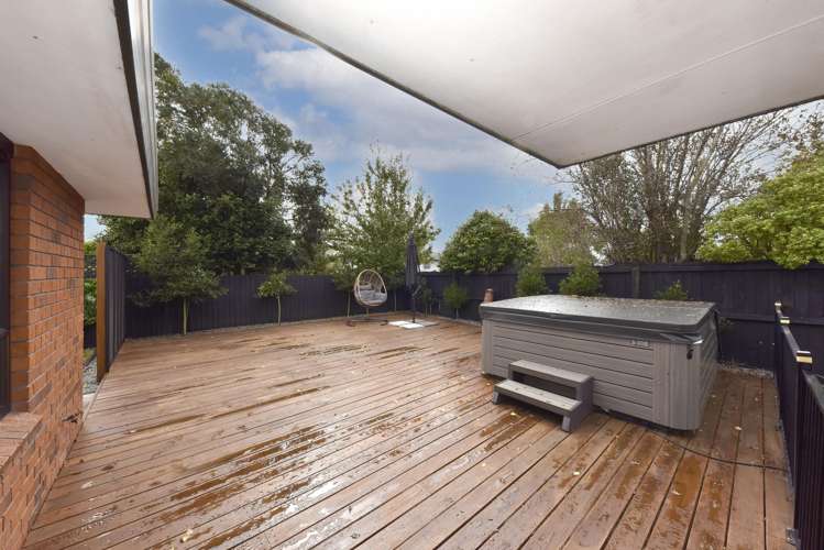 2 Edwins Way Burwood_17