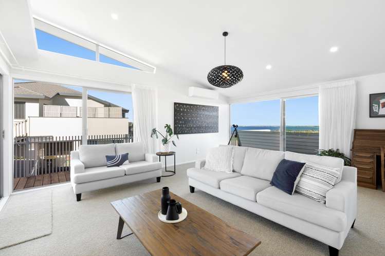 70 Waldorf Crescent Orewa_10