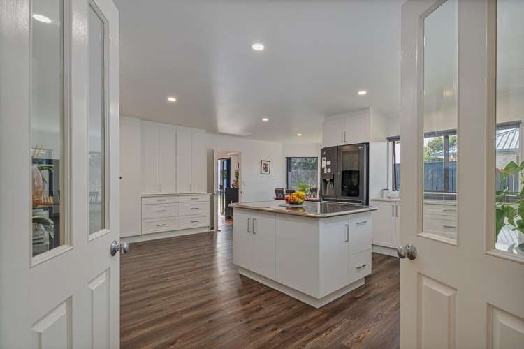 51 Cholmondeley Crescent_5