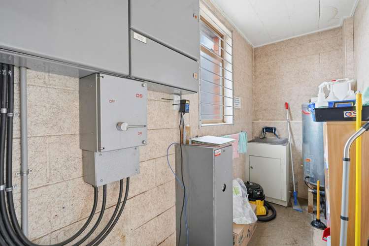 284 Great North Road Winton_18