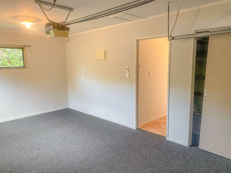 2/5 Willerton Avenue New Lynn_9