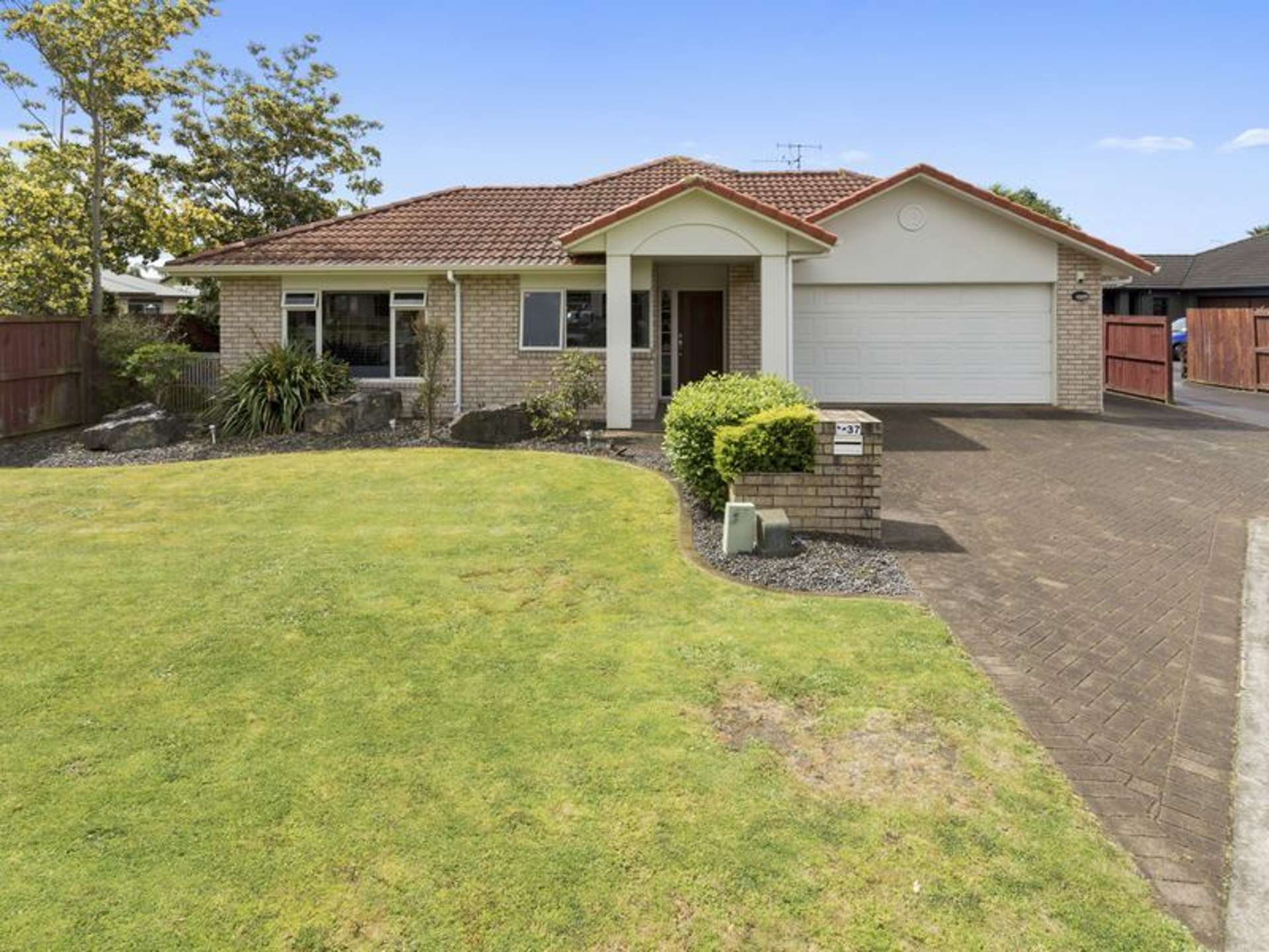 37 Tomika Crescent Papamoa_0