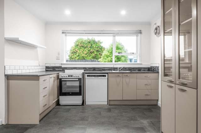 1/81A Carrington Avenue Silverdale_4