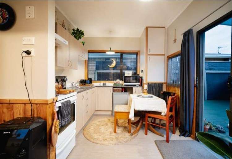 7 Pearse Street Brighton_5