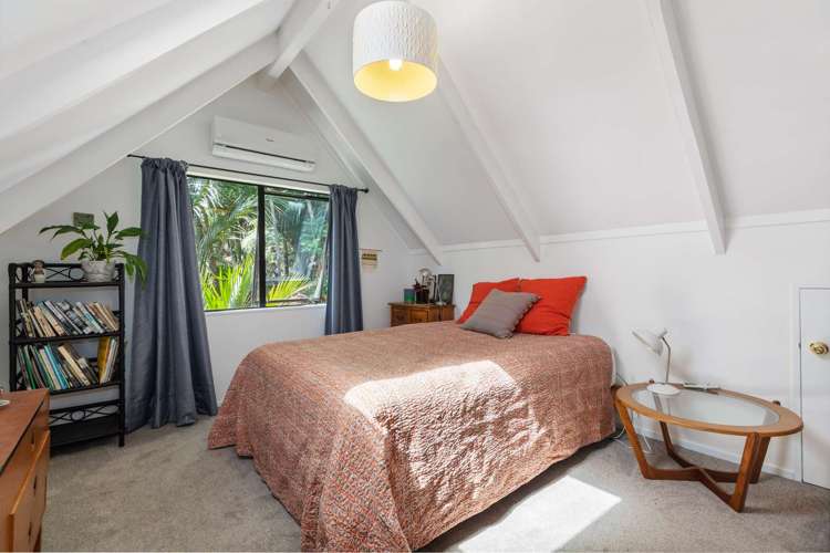 11 Valley View Road Titirangi_11