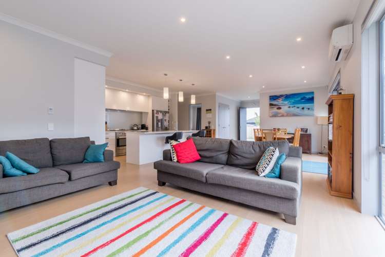 8 Pititi Lane Kumeu_13