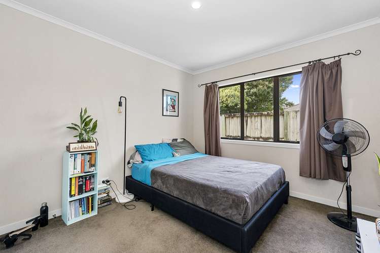 2b Wentworth Drive Rototuna North_11