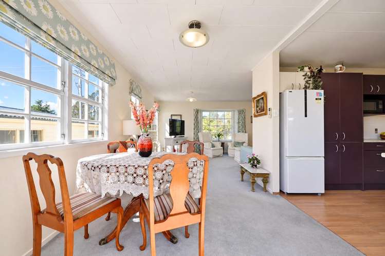 1 Beryl Place Pukehangi_8