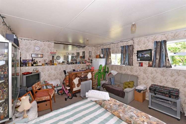 8c Tuckett Place Enner Glynn_8