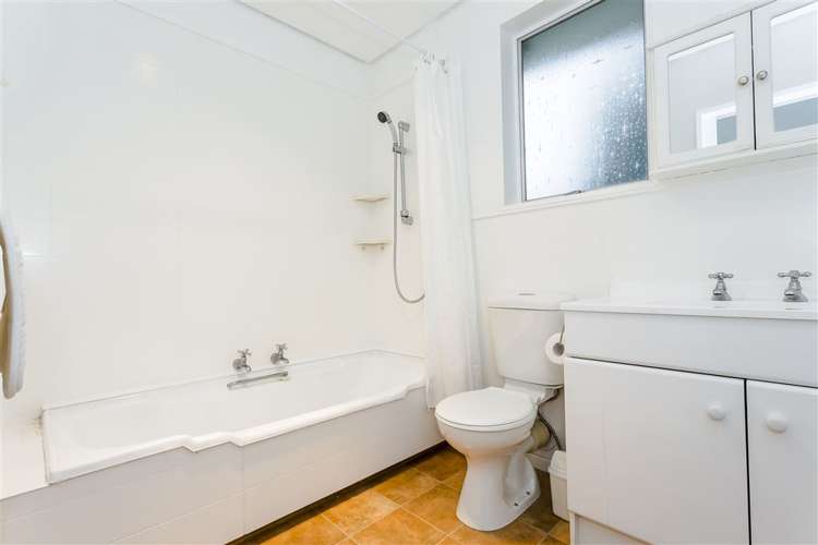 19 Dalrymple Street Pine Hill_12