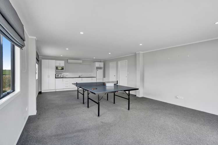 32B Bird Road Stratford_34