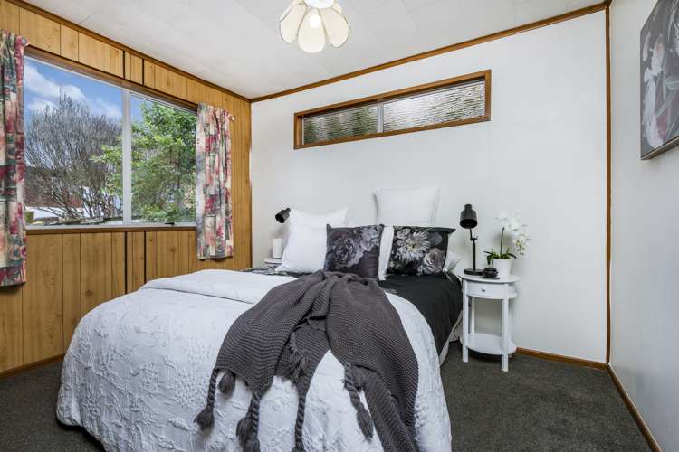 88 Glenvar Road Torbay_11