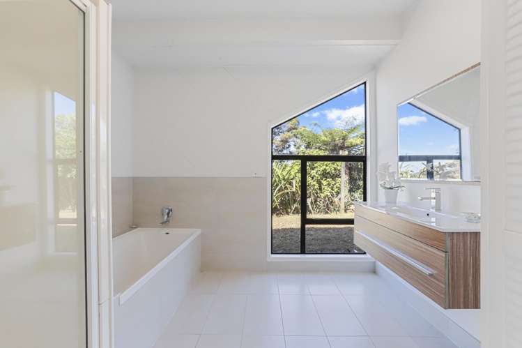 12 Victory Road Laingholm_20