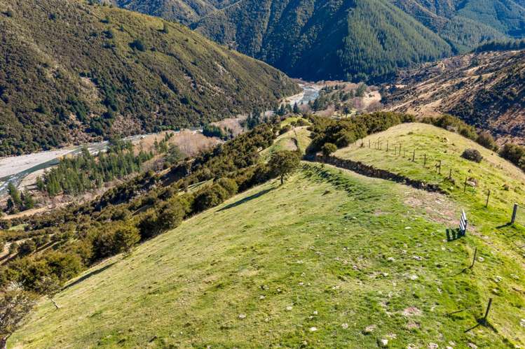 1367 Leatham Road Wairau Valley_24