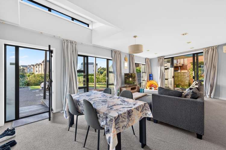 3/176 Mcleod Road_1