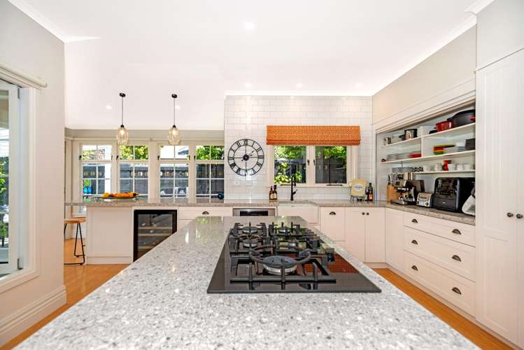 31 Haronga Road Inner Kaiti_4