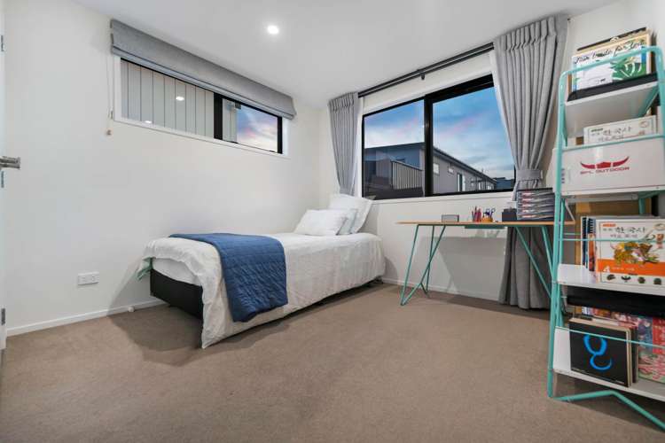 1 Canna Street Totara Park_10