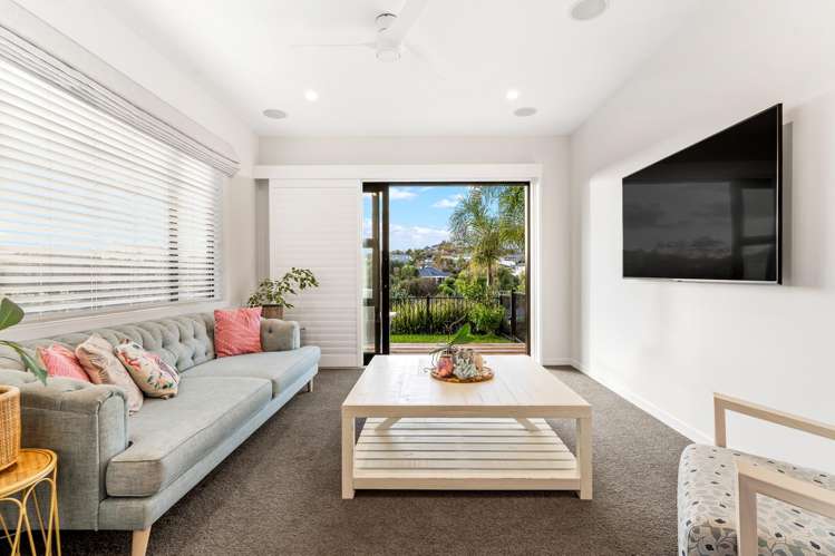 90 Arran Point Parade Orewa_7