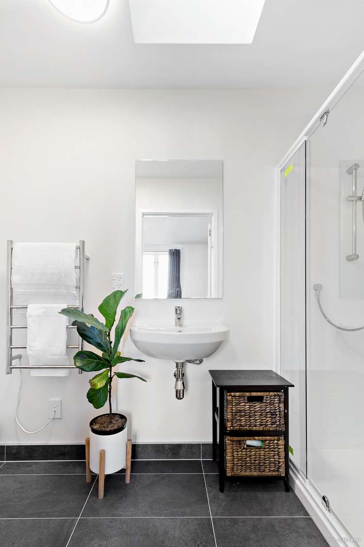 77 Grove Road Papakura_8