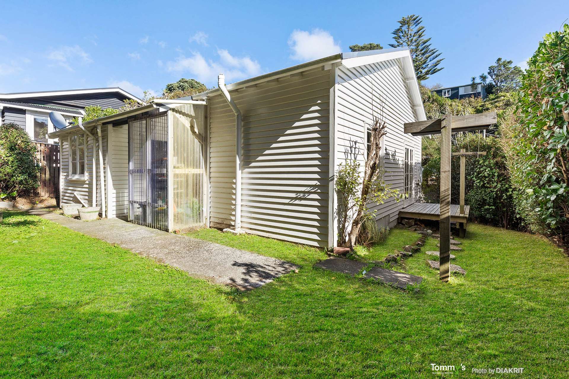 2/18 Oban Street Wadestown_0