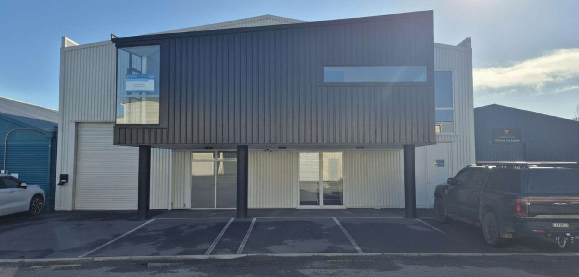 9 Oxford Mews (307 Queen Street) Richmond_0