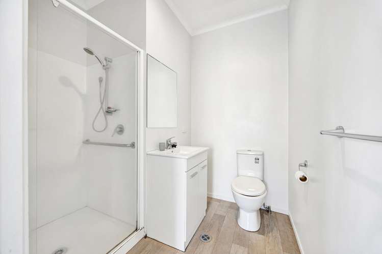 87 Lake Road Frankton_10