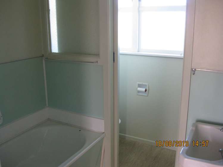 47a Saxbys Road Deanwell_8