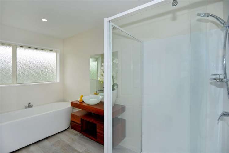 14 Flaxon Place Burwood_11