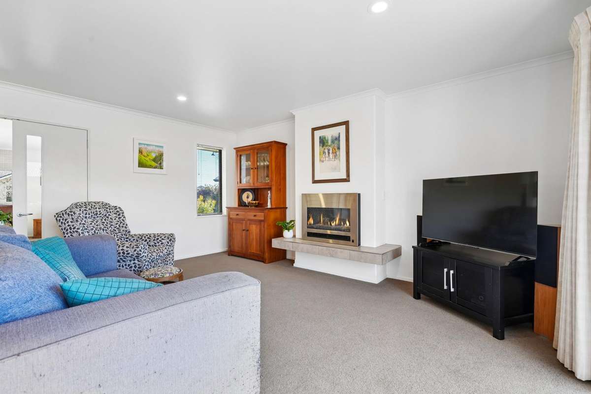 10 Hawthorn Mews_1