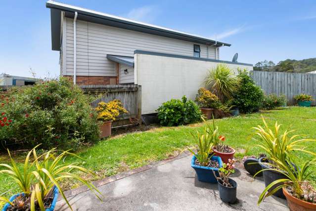 8 Foundation Place Glen Eden_1